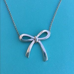 Tiffany & Co sterling silver Bow necklace